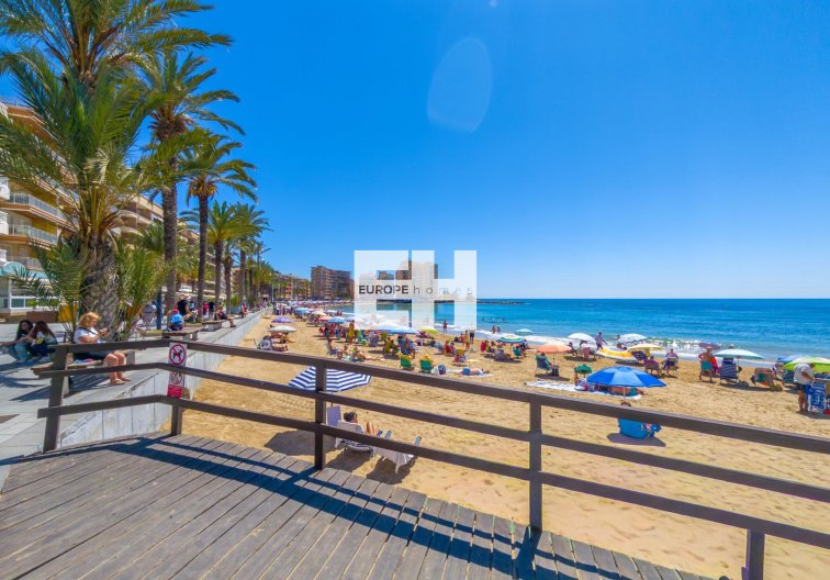 Wiederverkauf - Wohnung - Torrevieja - Playa del Cura