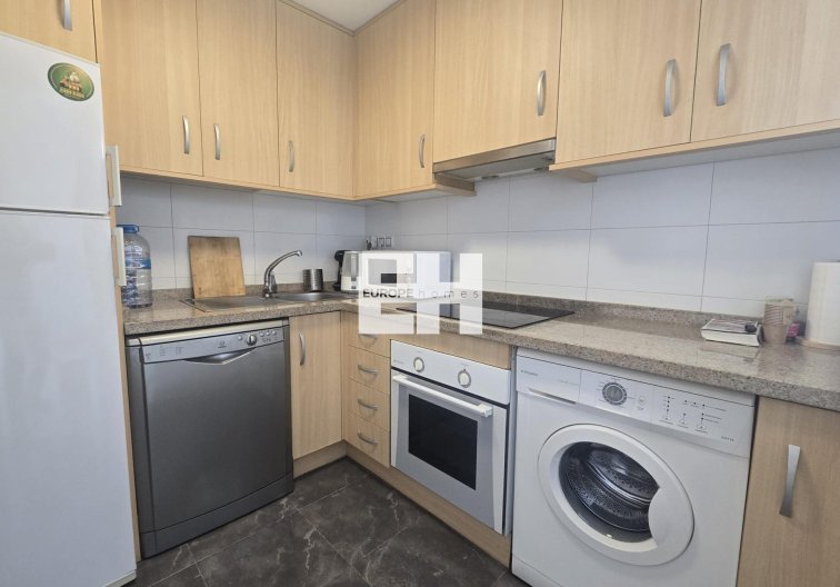 Wiederverkauf - Wohnung - Torrevieja - Centro