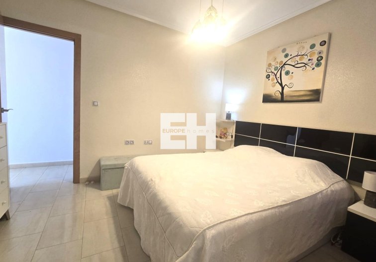 Wiederverkauf - Wohnung - Torrevieja - Centro