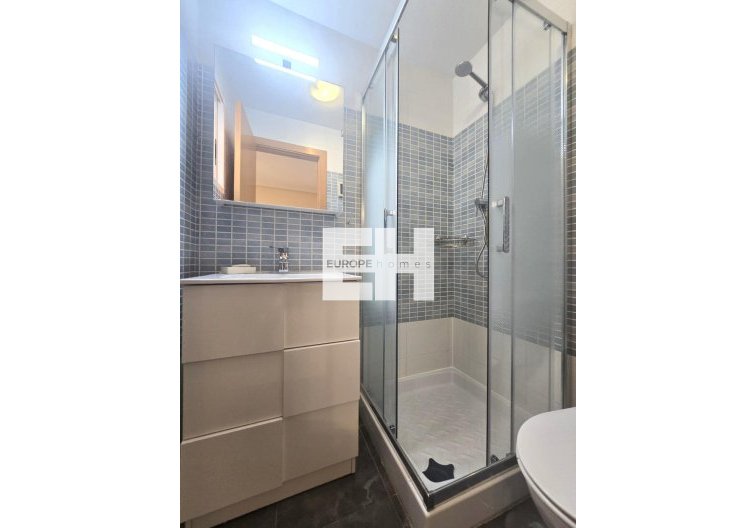 Wiederverkauf - Wohnung - Torrevieja - Centro
