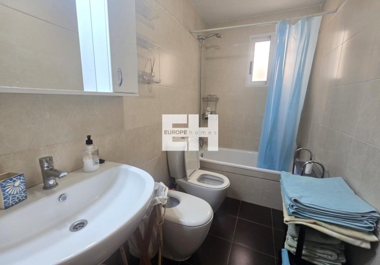 Wiederverkauf - Wohnung - Torrevieja - Centro