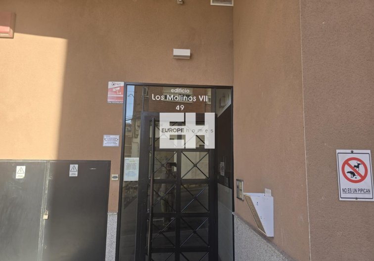 Wiederverkauf - Wohnung - Torrevieja - Centro