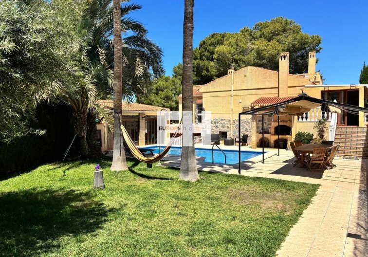 Herverkoop - villa - Los Balcones - Costa Blanca