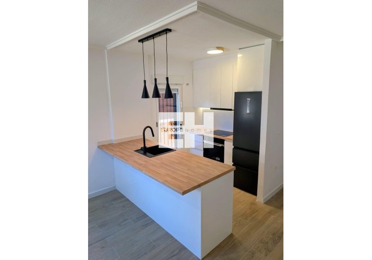 Segunda mano - villa - Orihuela Costa - Costa Blanca