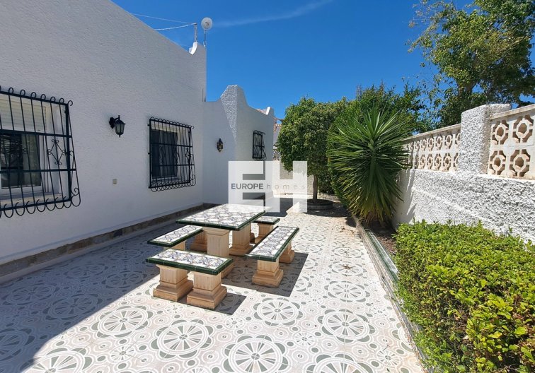 Segunda mano - villa - San Miguel de Salinas - Inland