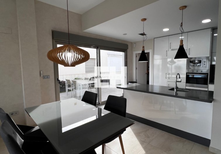 Segunda mano - villa - Orihuela Costa - Costa Blanca