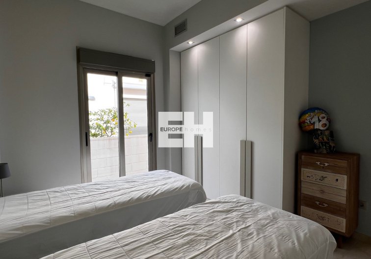 Segunda mano - villa - Orihuela Costa - Costa Blanca