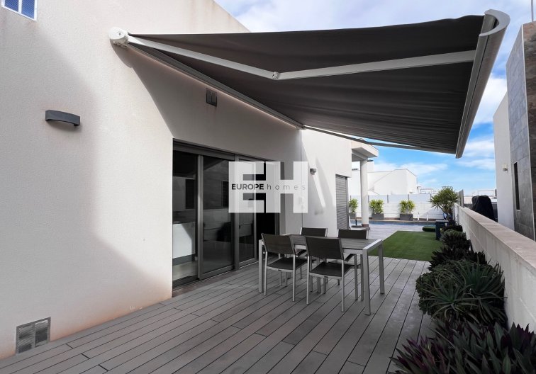 Segunda mano - villa - Orihuela Costa - Costa Blanca