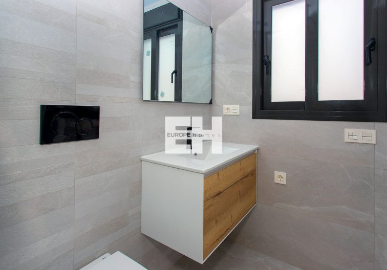 Resale - Apartment - Torrevieja - Costa Blanca