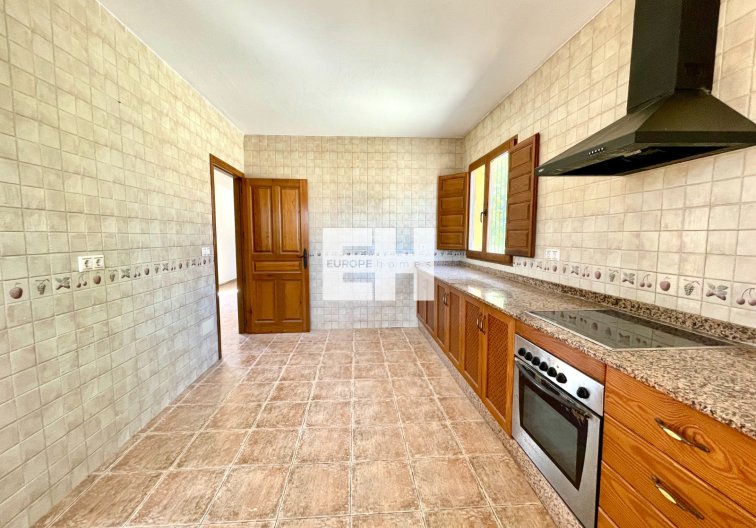 Resale - villa - Catral - Costa Blanca