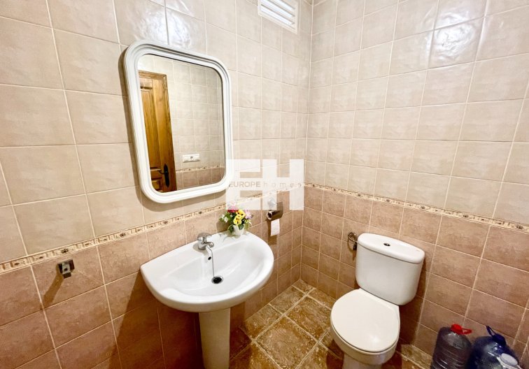 Resale - villa - Catral - Costa Blanca