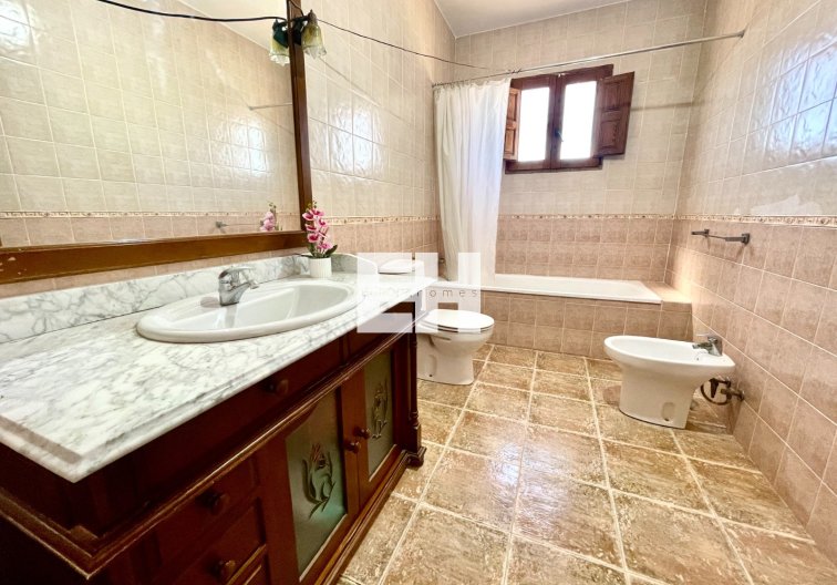 Resale - villa - Catral - Costa Blanca