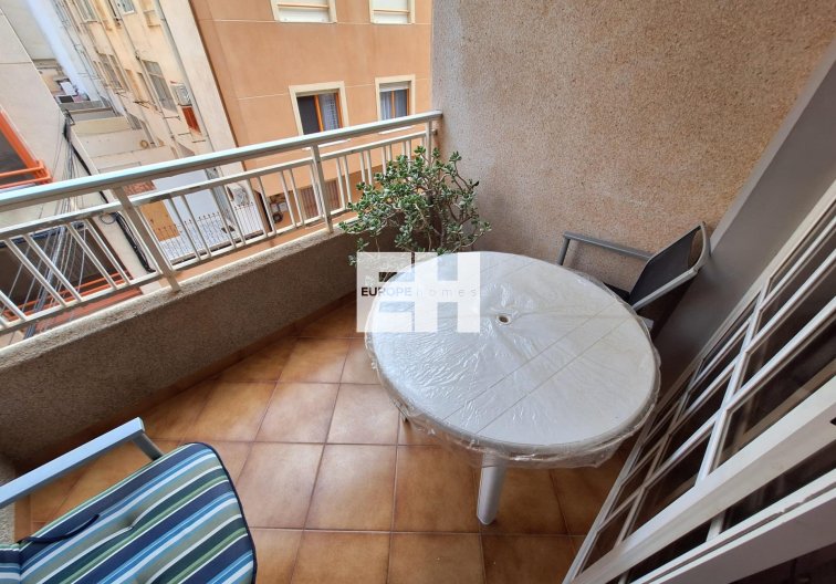 Wiederverkauf - Wohnung - Torrevieja - Playa de los Locos