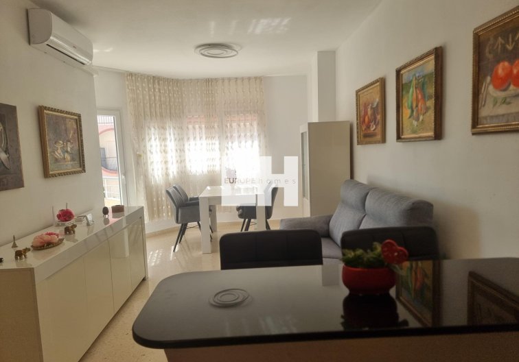 Segunda mano - Apartamento  - Torrevieja - Playa de los Locos