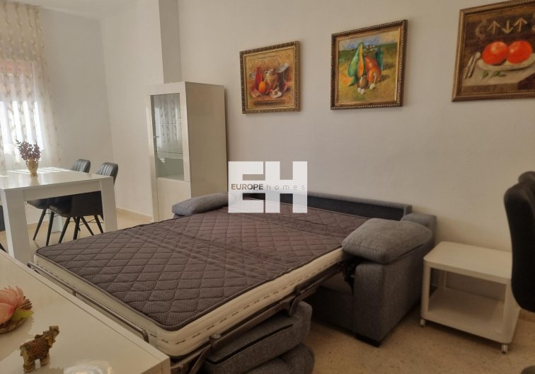 Segunda mano - Apartamento  - Torrevieja - Playa de los Locos