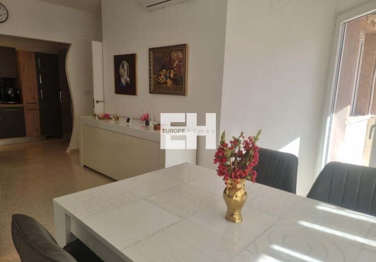 Segunda mano - Apartamento  - Torrevieja - Playa de los Locos