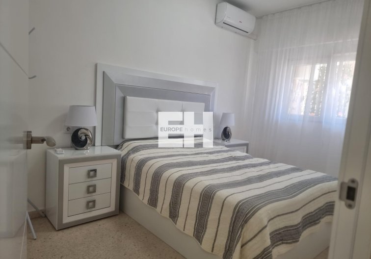 Segunda mano - Apartamento  - Torrevieja - Playa de los Locos