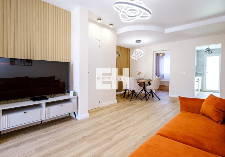 Herverkoop - town house - Orihuela Costa - Las Filipinas