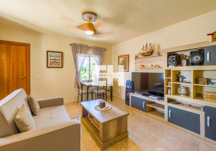Segunda mano - town house - Torrevieja - Nueva Torrevieja