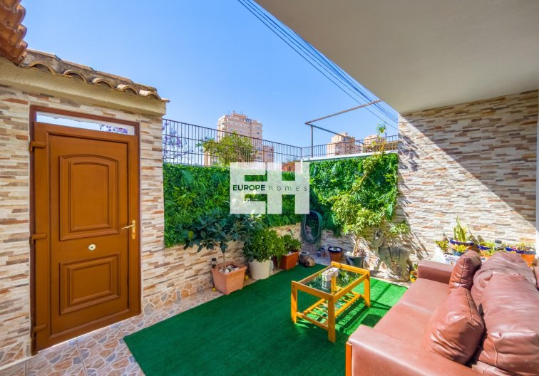Segunda mano - town house - Torrevieja - Nueva Torrevieja