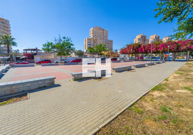 Segunda mano - town house - Torrevieja - Nueva Torrevieja