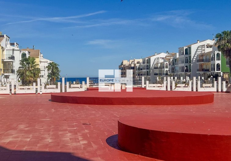 Resale - Apartment - Torrevieja - La Veleta