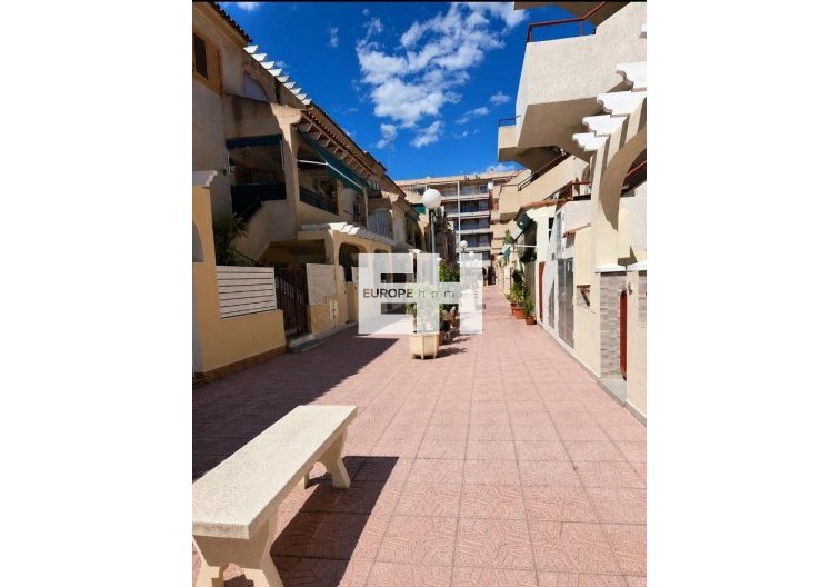 Revente - Appartement - Torrevieja - Acequion