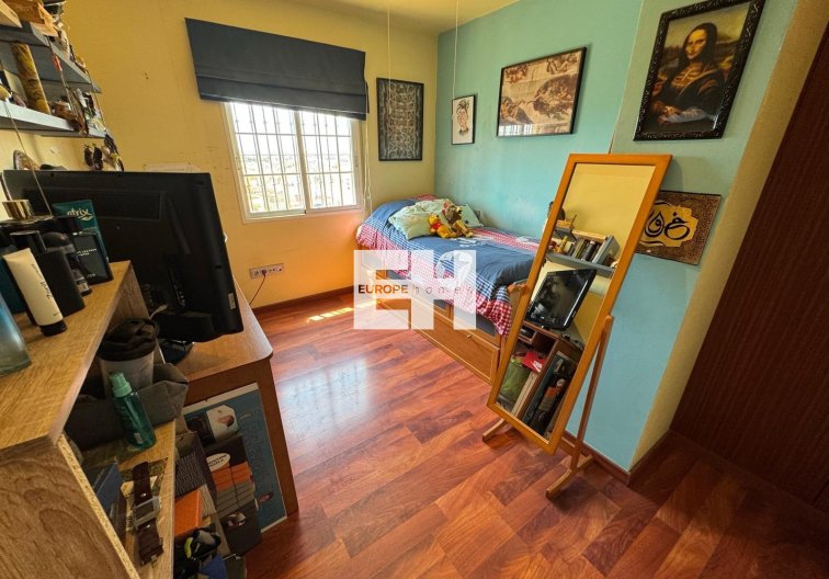 Wiederverkauf - villa - Torrevieja - Zona Los Frutales