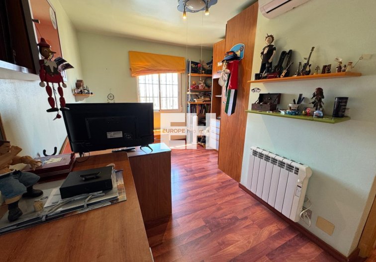 Wiederverkauf - villa - Torrevieja - Zona Los Frutales