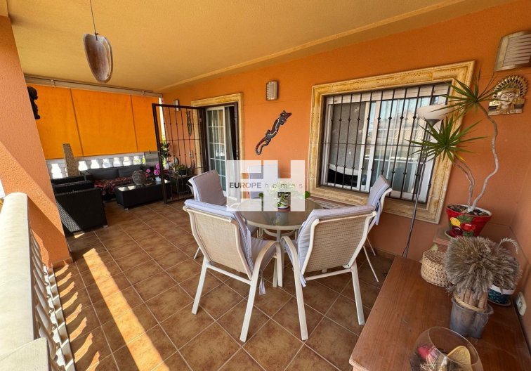 Wiederverkauf - villa - Torrevieja - Zona Los Frutales