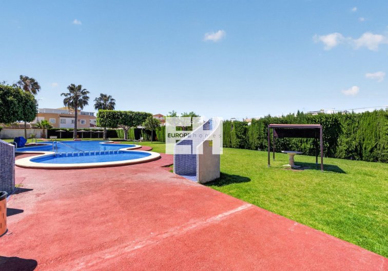 Wiederverkauf - Wohnung - Torrevieja - El Limonar