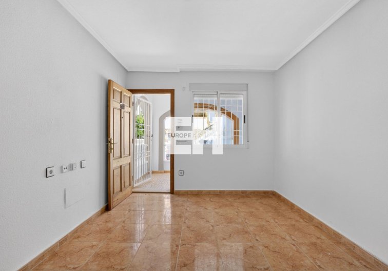 Wiederverkauf - Wohnung - Torrevieja - El Limonar