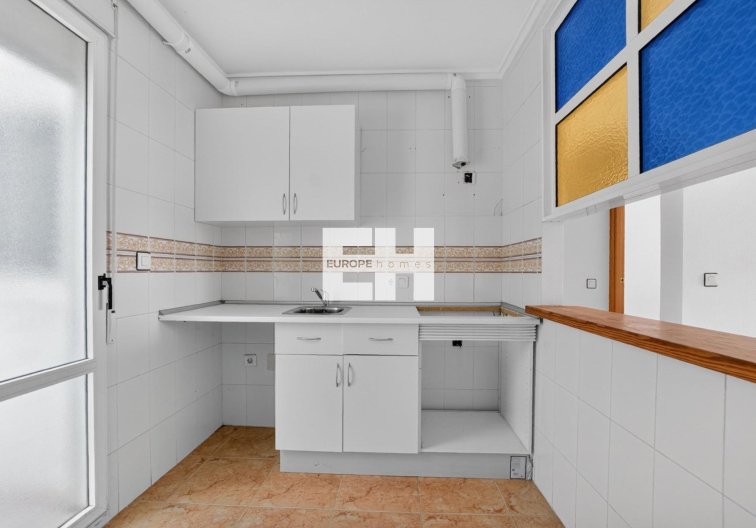 Wiederverkauf - Wohnung - Torrevieja - El Limonar