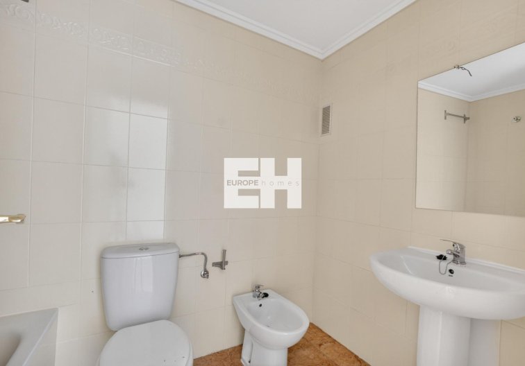 Wiederverkauf - Wohnung - Torrevieja - El Limonar