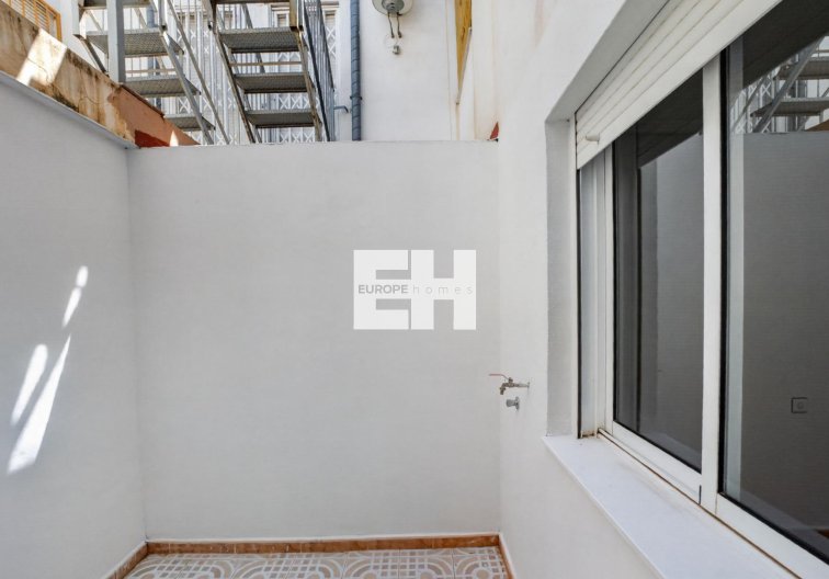 Wiederverkauf - Wohnung - Torrevieja - El Limonar