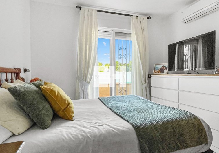 Resale - town house - Torrevieja - Costa Blanca