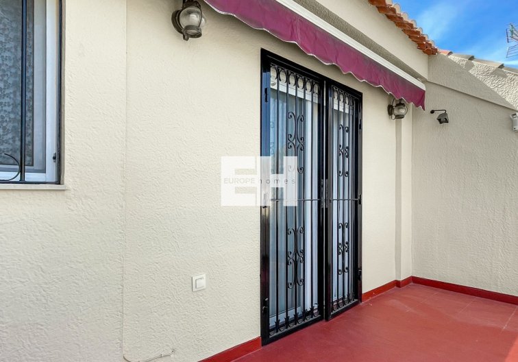 Resale - town house - Torrevieja - Costa Blanca