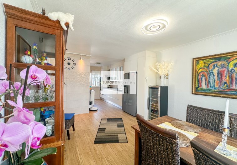 Resale - town house - Torrevieja - Costa Blanca