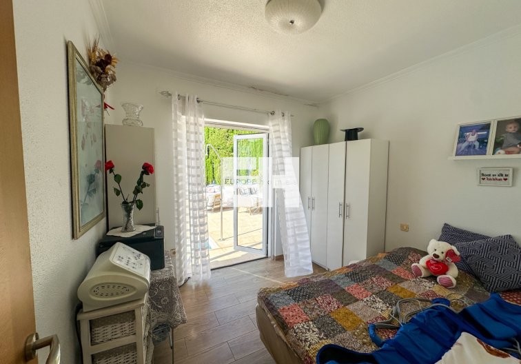 Resale - town house - Torrevieja - Costa Blanca