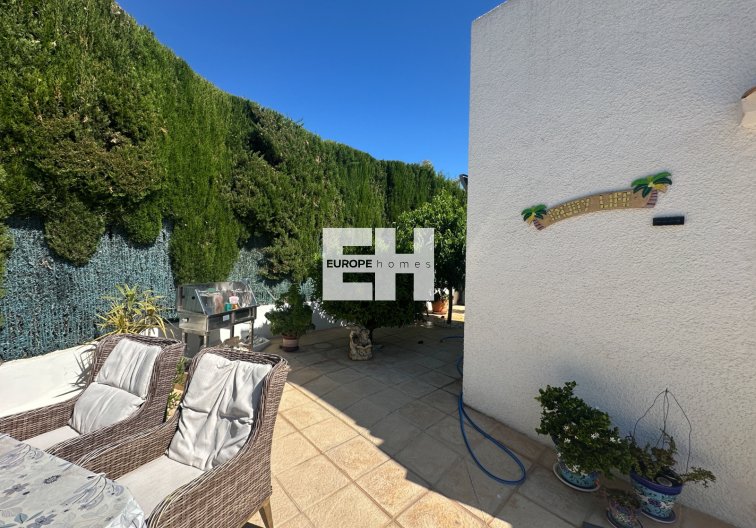 Resale - town house - Torrevieja - Costa Blanca