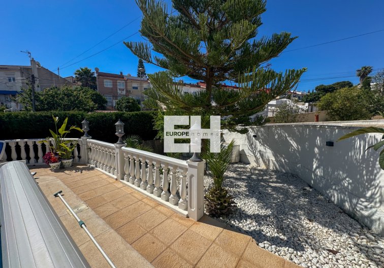 Resale - town house - Torrevieja - Costa Blanca