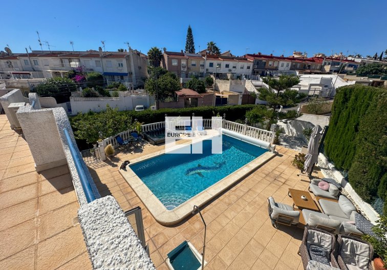 Resale - town house - Torrevieja - Costa Blanca