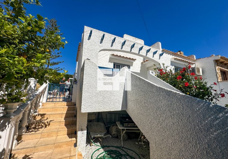 Resale - town house - Torrevieja - Costa Blanca