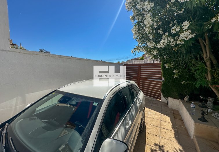 Resale - town house - Torrevieja - Costa Blanca