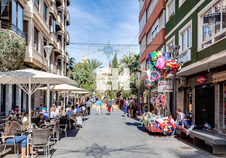 Herverkoop - Bungalow - Torrevieja - Nueva Torrevieja