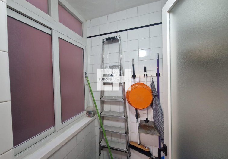 Wiederverkauf - Wohnung - Torrevieja - Playa de los Locos