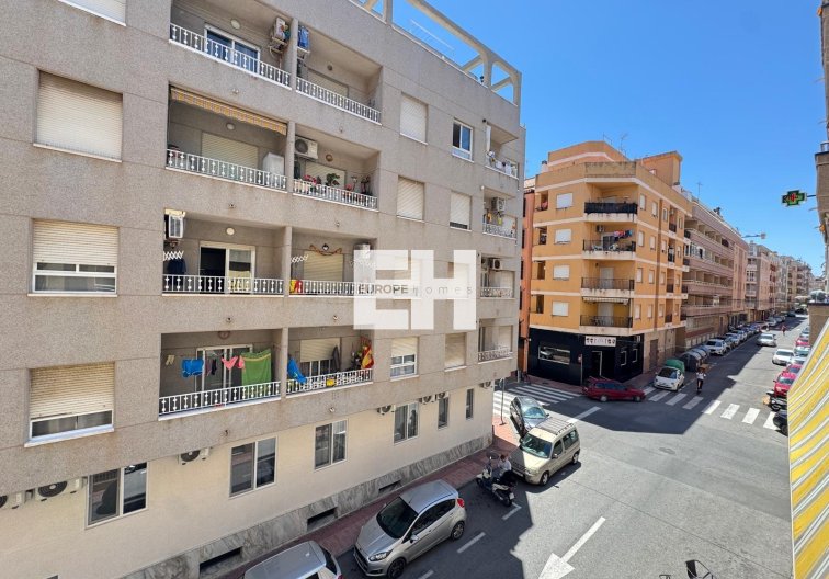 Wiederverkauf - Wohnung - Torrevieja - Centro