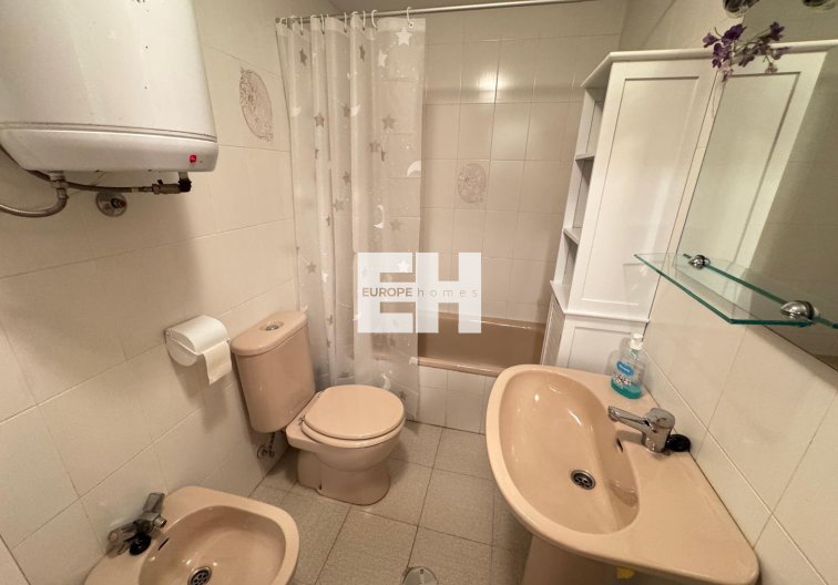Wiederverkauf - Wohnung - Torrevieja - Centro