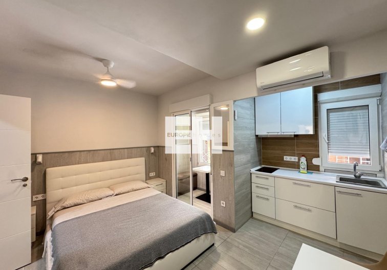 Wiederverkauf - Wohnung - Torrevieja - Playa del Cura