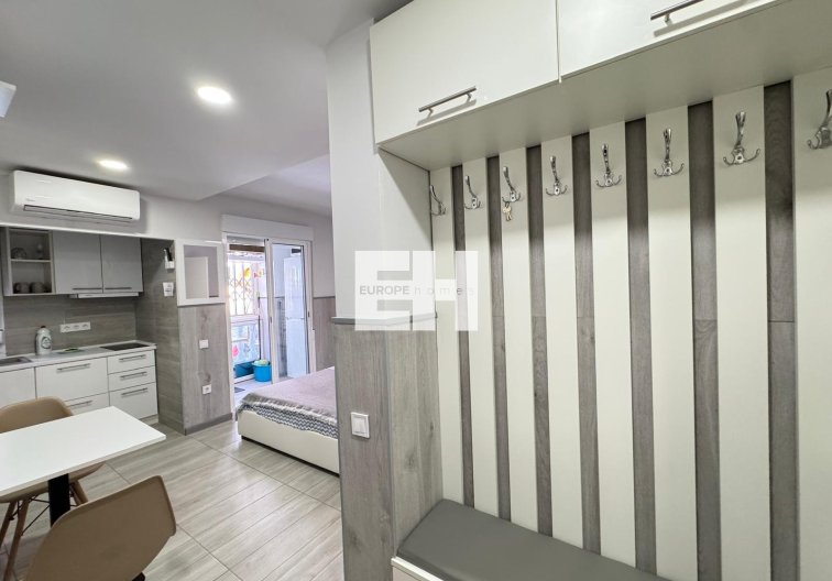 Wiederverkauf - Wohnung - Torrevieja - Playa del Cura